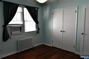 41 Elmwood Terrace 41, Elmwood Park, NJ 07407 - Photo 33