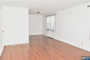 41 Elmwood Terrace 41, Elmwood Park, NJ 07407 - Photo 13