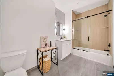 206 Encampment Court, Montville Township, NJ 07082 - Photo 11