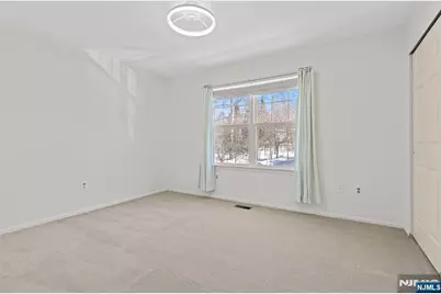 2384 Quill Court, Mahwah, NJ 07430 - Photo 17