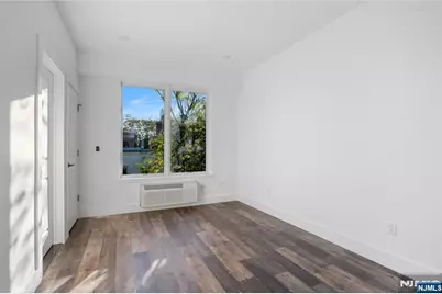 521 10th Street B1 #B1, Union City, NJ 07087 - Photo 11