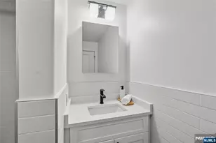 521 10th Street A2, Union City, NJ 07087 - Photo 13