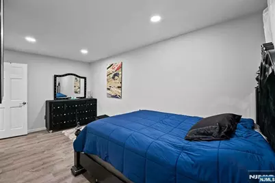 201 Newark Pompton Turnpike, Wayne, NJ 07470 - Photo 29