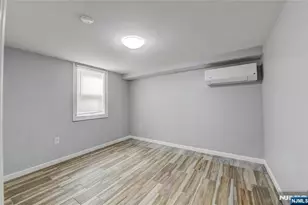 188 Pennington St, Newark, NJ 07105 - Photo 11