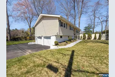 2622 Cleveland Avenue, Washington Township, NJ 07676 - Photo 27