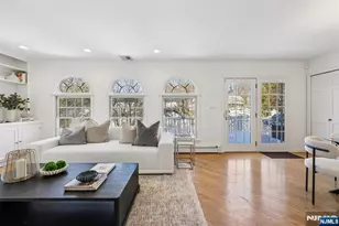 520 Hillcrest Rd, Ridgewood, NJ 07450 - Photo 5