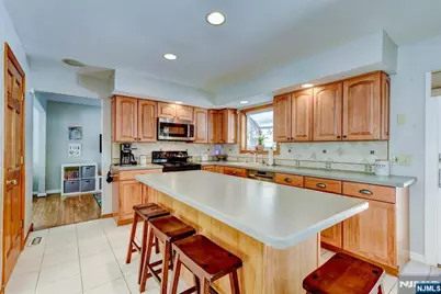 3 Loretta Lane, Jefferson Township, NJ 07438 - Photo 11