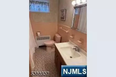 302 Lincoln Avenue, Totowa, NJ 07512 - Photo 19