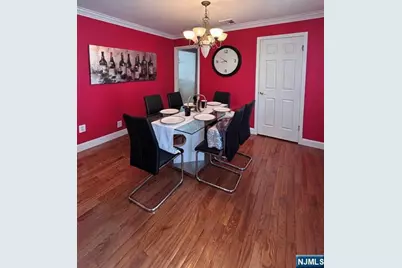 81 Lakeshore Drive, Prospect Park, NJ 07508 - Photo 13