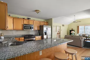 25 W Bayberry Dr, Beach Haven, NJ 08008 - Photo 9