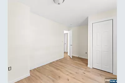 585 McChesney Street, Orange, NJ 07050 - Photo 7