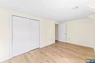 585 McChesney St, Orange, NJ 07050 - Photo 21