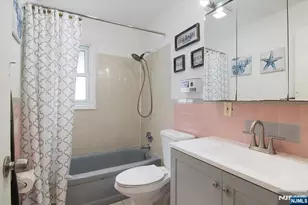 33 Daka Ct, Bloomfield, NJ 07003 - Photo 11