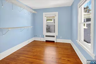 258 Clinton Pl, Hackensack, NJ 07601 - Photo 13