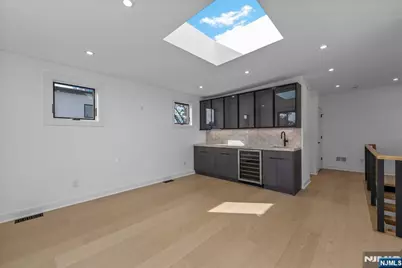 2189 Jones Road, Fort Lee, NJ 07024 - Photo 21