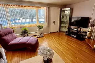 138 Old Hoboken Rd, Hackensack, NJ 07601 - Photo 3