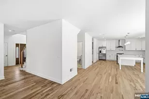 29 Eagles Nest Ter, West Milford, NJ 07480 - Photo 9