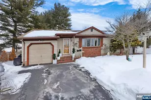 16 Homestead Rd, Elmwood Park, NJ 07407 - Photo 19