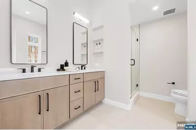 188 Broadway 5 #5, Woodcliff Lake, NJ 07677 - Photo 21