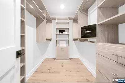 188 Broadway 5 #5, Woodcliff Lake, NJ 07677 - Photo 19