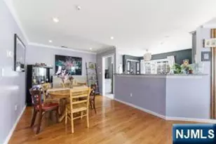 226 Matthews Drive, Newark, NJ 07103 - Photo 5