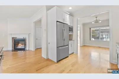 4B Foley Square, New Providence, NJ 07974 - Photo 5