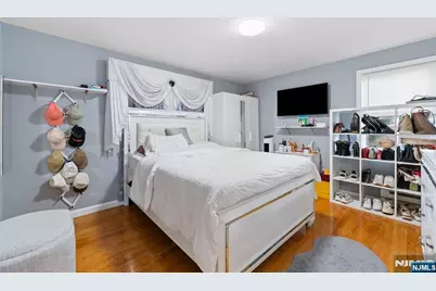 310 Stockton Avenue, Roselle, NJ 07203 - Photo 13