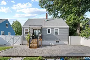 310 Stockton Ave, Roselle, NJ 07203 - Photo 29