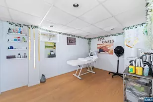 310 Stockton Ave, Roselle, NJ 07203 - Photo 19