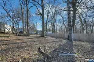 110 Somers Ave, Bergenfield, NJ 07621 - Photo 27