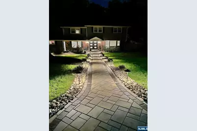 65 Edgewood Drive, Washington Township, NJ 07676 - Photo 3