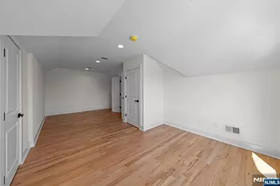 135 La Salle Avenue, Clifton, NJ 07013 - Photo 29
