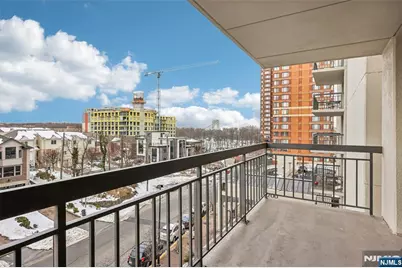 200 Old Palisade Road 3J #3J, Fort Lee, NJ 07024 - Photo 27