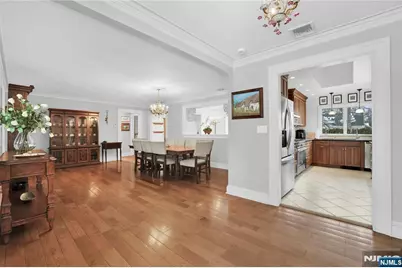 7 Dale Avenue, Pequannock Township, NJ 07444 - Photo 9