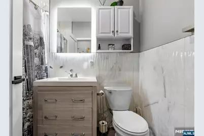 299 Columbia Avenue, Jersey City, NJ 07307 - Photo 11