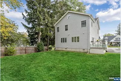 17 Johnson Avenue, West Caldwell, NJ 07006 - Photo 37