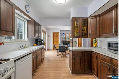 17 Johnson Avenue, West Caldwell, NJ 07006 - Photo 13