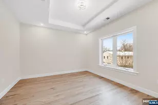 623 Alberta Dr, Paramus, NJ 07652 - Photo 25