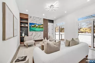 623 Alberta Dr, Paramus, NJ 07652 - Photo 19