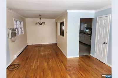348 Cator Avenue, Jersey City, NJ 07305 - Photo 9