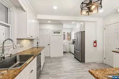 203 Cambridge Avenue, Englewood, NJ 07631 - Photo 9