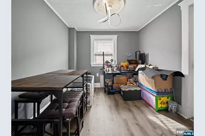 520 Schuyler Avenue, Kearny, NJ 07032 - Photo 7