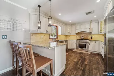 6 Browning Court, Roseland, NJ 07068 - Photo 13