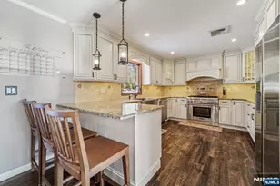 6 Browning Ct, Roseland, NJ 07068 - Photo 13