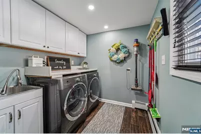 6 Browning Court, Roseland, NJ 07068 - Photo 33