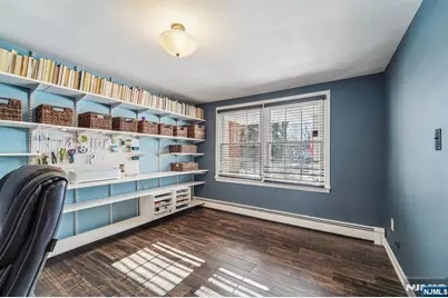 6 Browning Court, Roseland, NJ 07068 - Photo 23