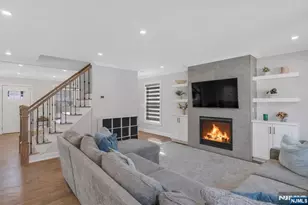 272 S Prospect Ave, Bergenfield, NJ 07621 - Photo 7