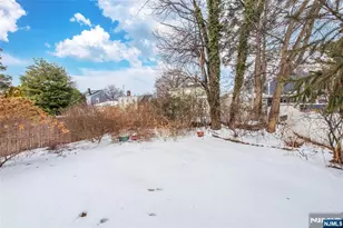 46 Summit Ave, Bloomfield, NJ 07003 - Photo 23