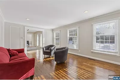 319 Roseland Avenue, Essex Fells, NJ 07021 - Photo 3