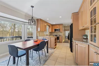 319 Roseland Avenue, Essex Fells, NJ 07021 - Photo 11